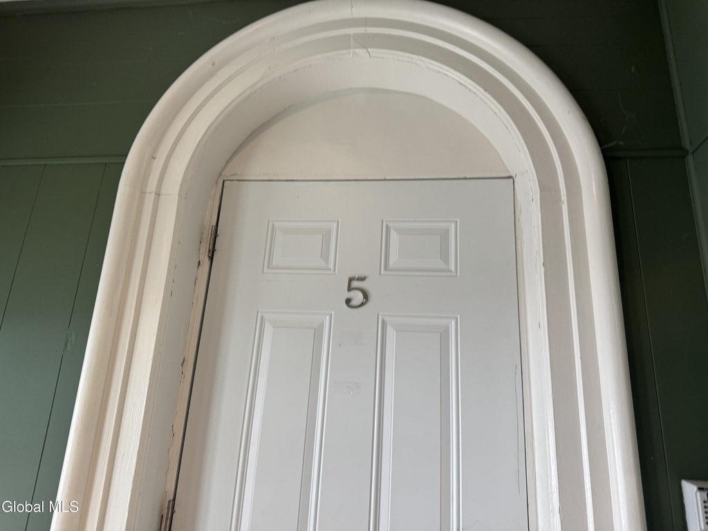 33-35 Third Street - Photo 16