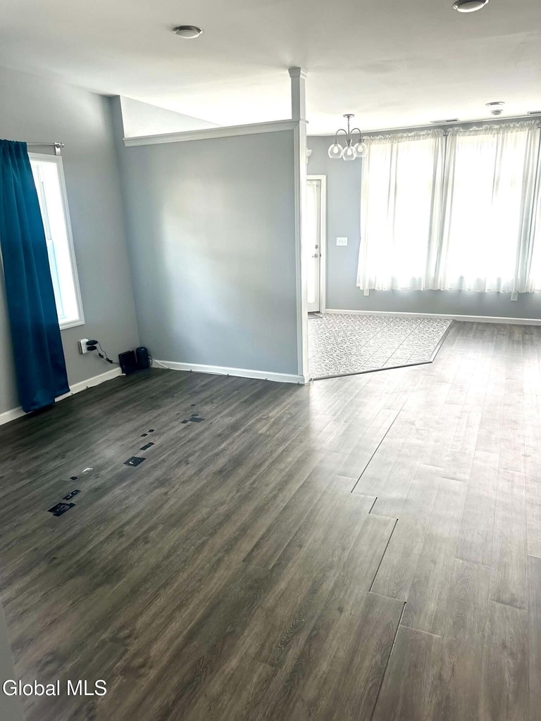 1689 Avenue A - Photo 2