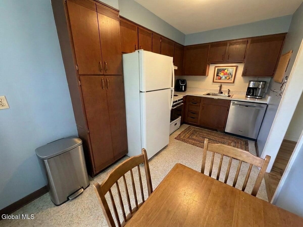 3 Minnowbrook Avenue - Photo 8