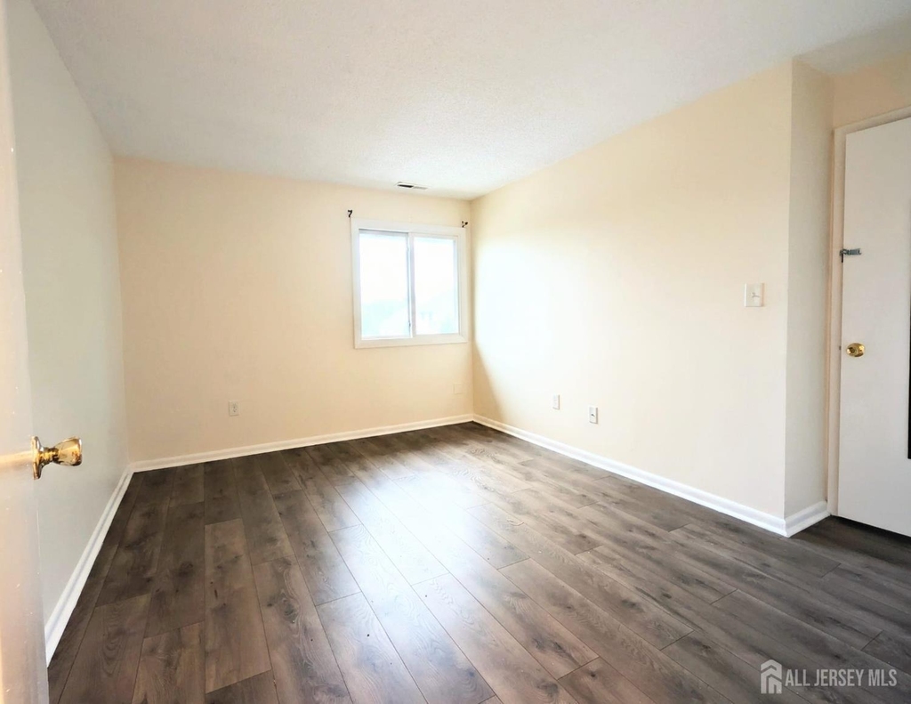 2313 Ravens Crest Drive - Photo 3