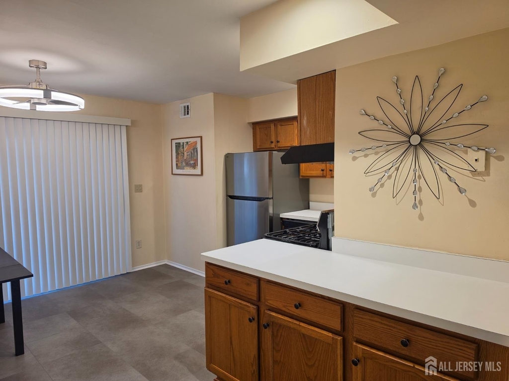 18 Judson Street - Photo 8