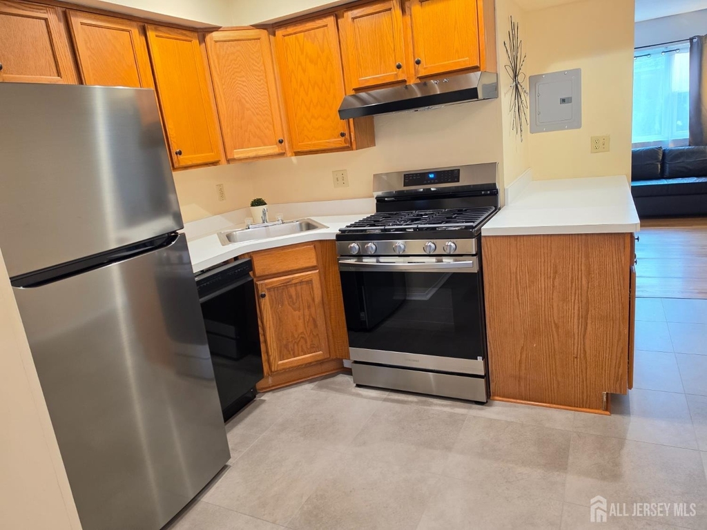 18 Judson Street - Photo 10