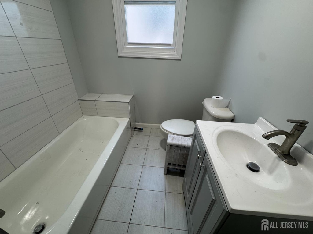 266 Sandford Street - Photo 7