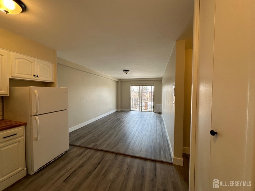 123 S Adelaide Avenue - Photo 4
