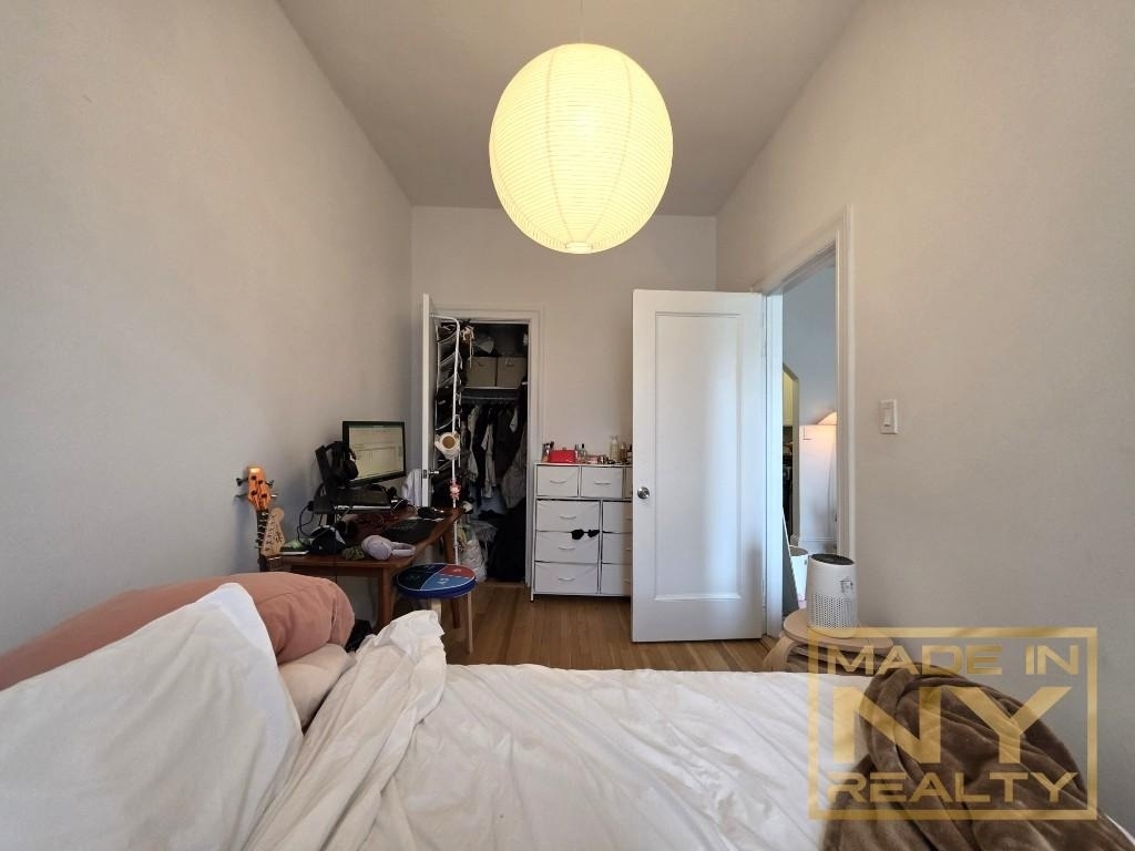 7 E 93rd Street - Photo 4
