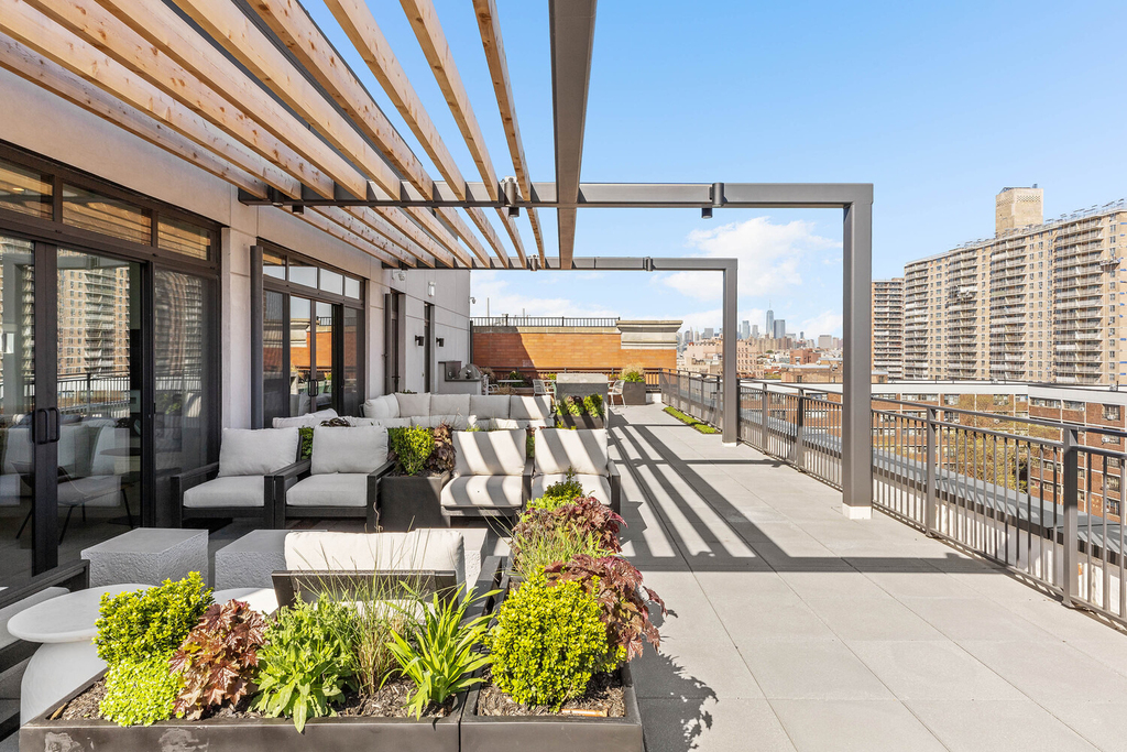 50 Varet Street - Photo 10