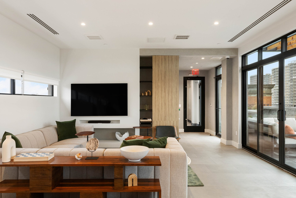 50 Varet Street - Photo 13
