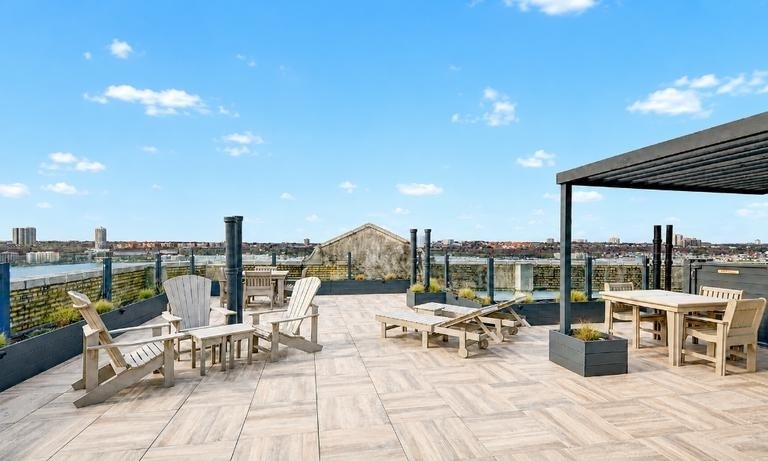 280 Riverside Drive - Photo 8