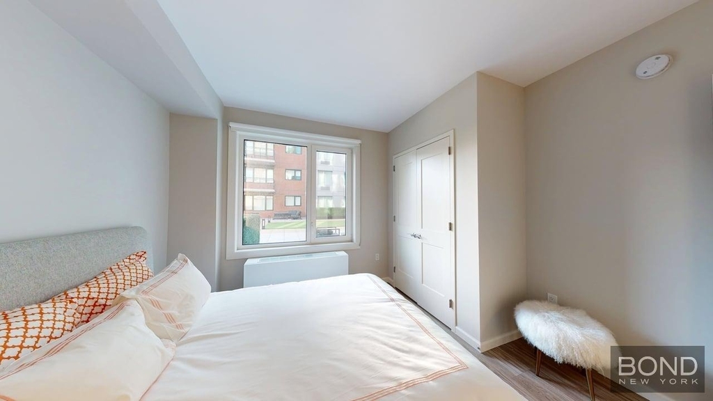 178-02 Hillside Avenue - Photo 5