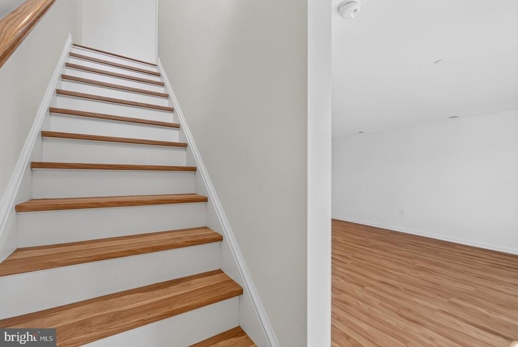 971 Woodstock Commons Drive - Photo 12