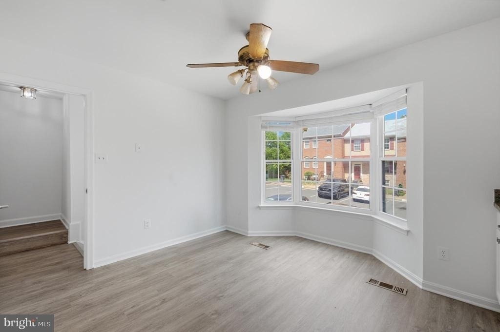 46601 Carriage Court - Photo 6
