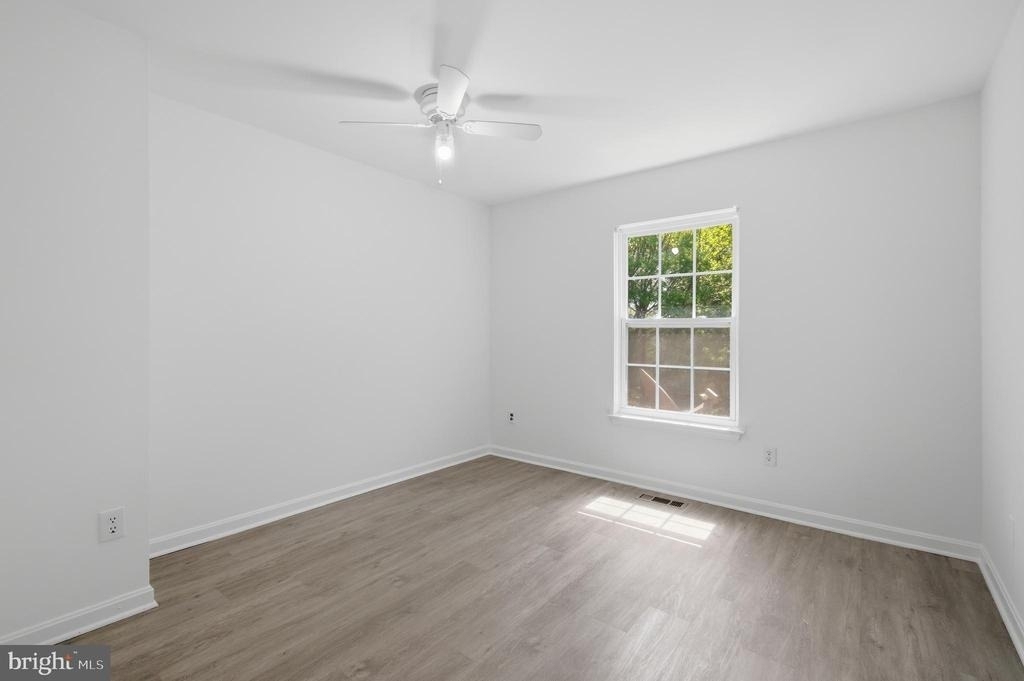 46601 Carriage Court - Photo 23