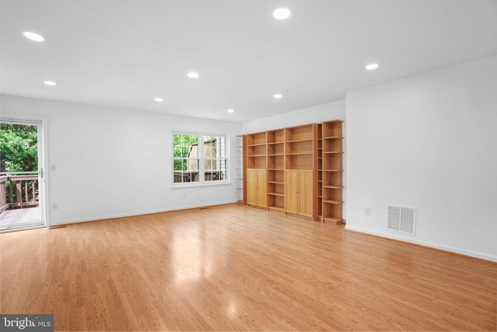423 Mcdaniel Drive - Photo 11