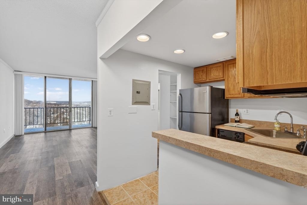2059 Huntington Avenue - Photo 0