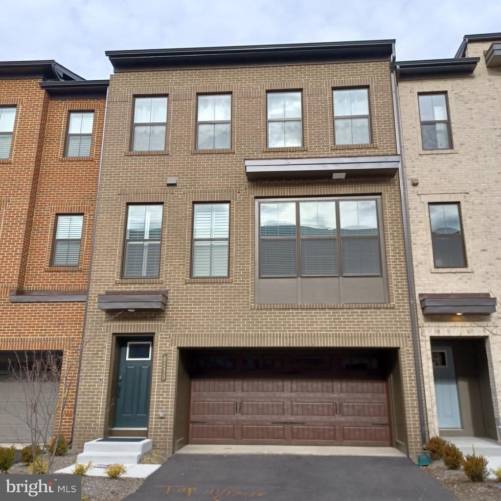 6230 Almerico Place - Photo 0