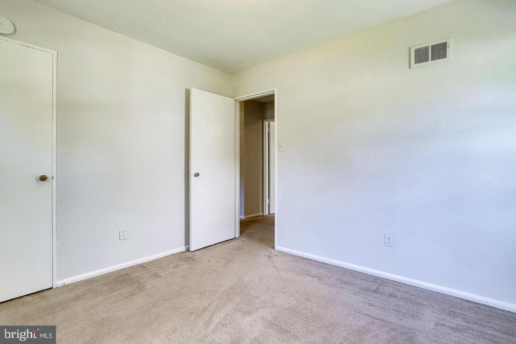 1922 Anderson Road - Photo 16