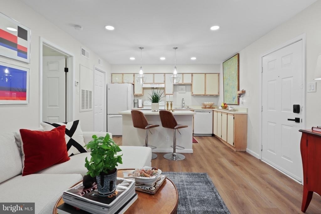 3303 Wyndham Circle - Photo 5