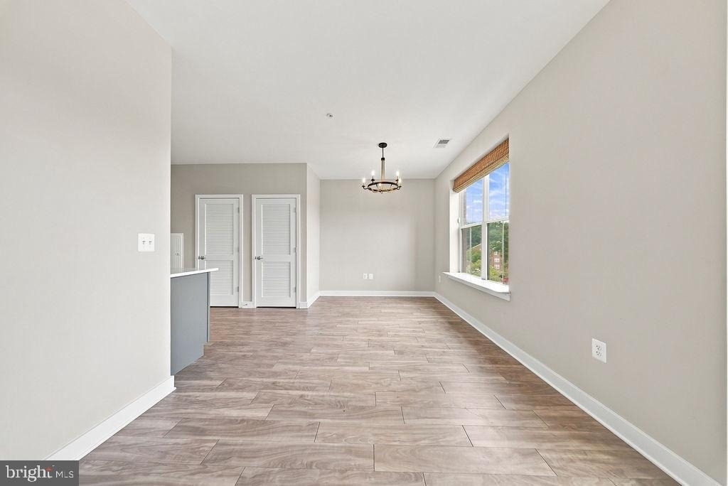 989 S Buchanan Street - Photo 7