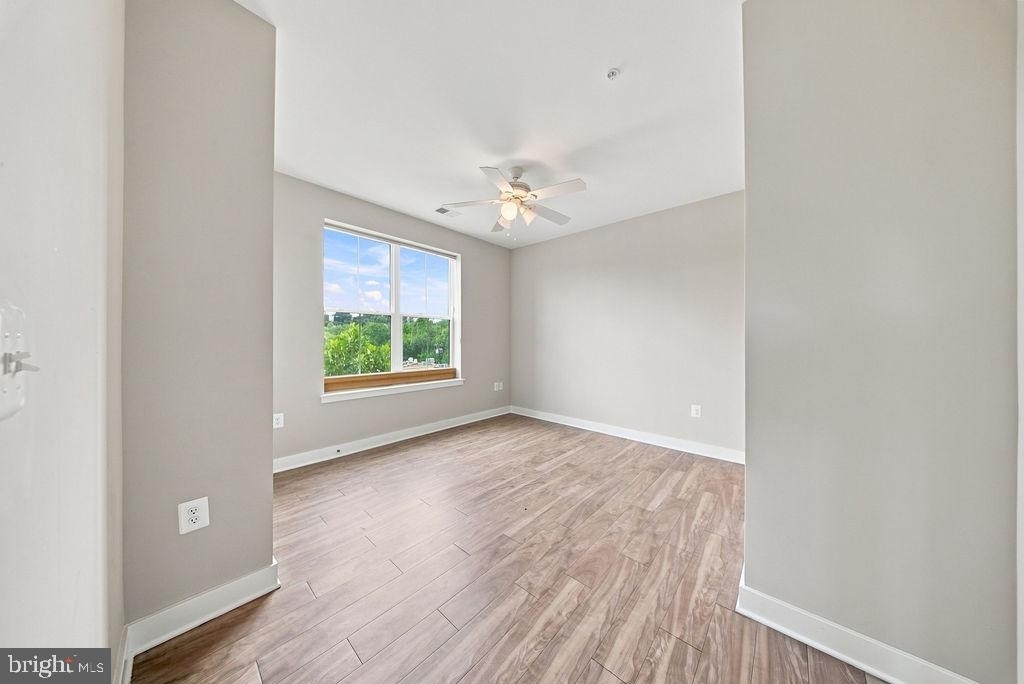 989 S Buchanan Street - Photo 8