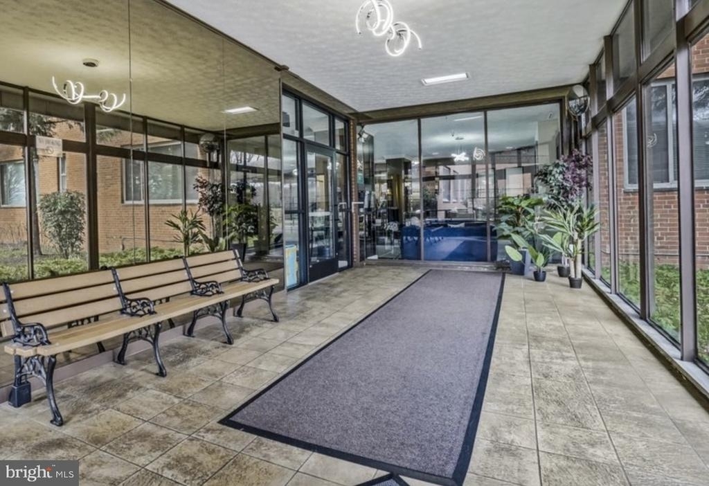 1111 Arlington Boulevard - Photo 1