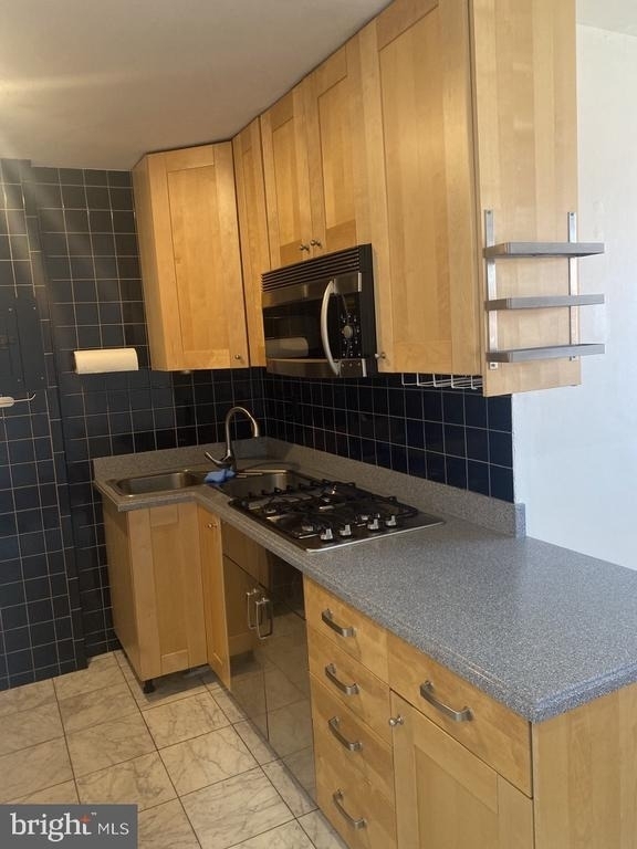 1111 Arlington Boulevard - Photo 4