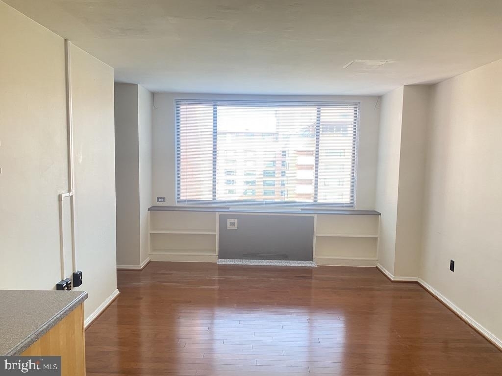 1111 Arlington Boulevard - Photo 3