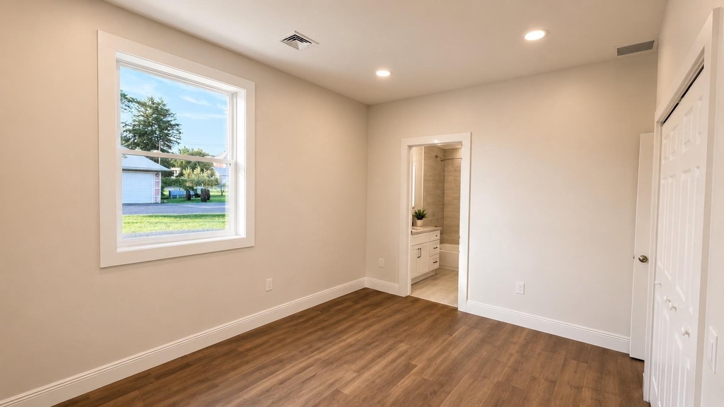 111 N Baltimore Street - Photo 5