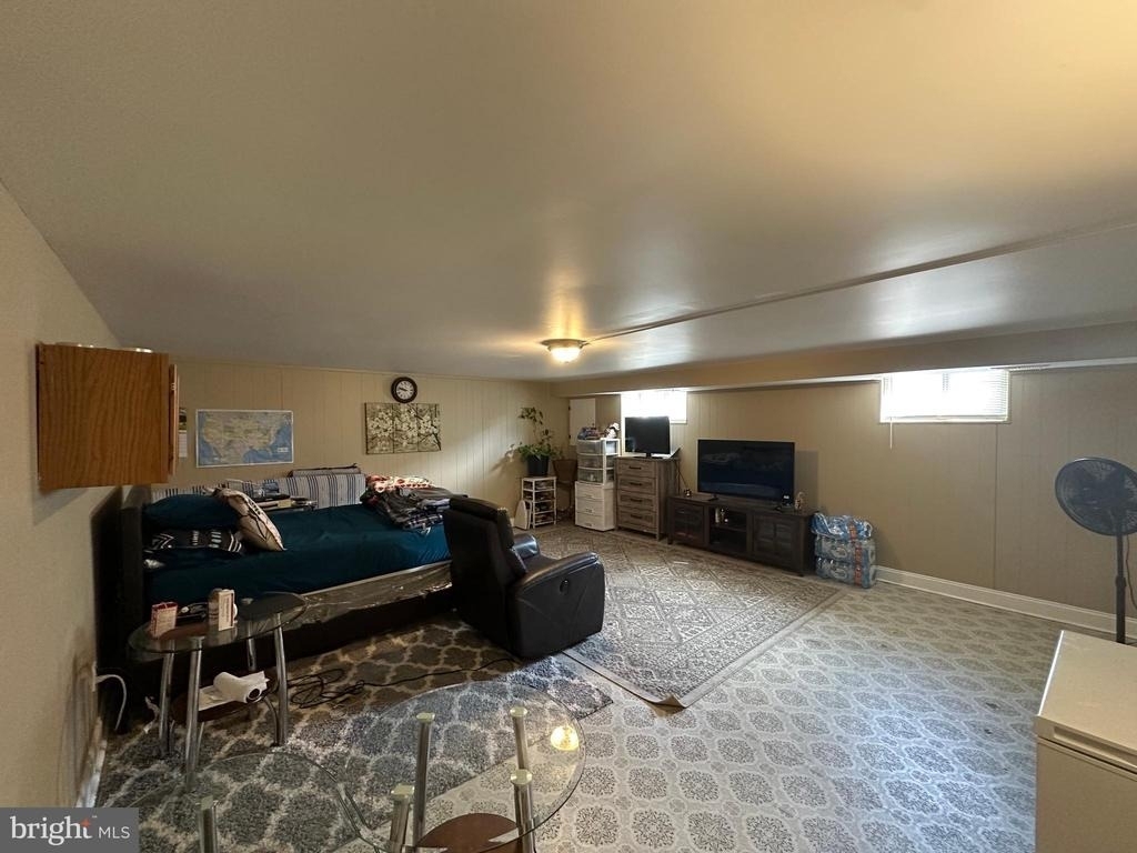 7837 Lawndale Avenue - Photo 18