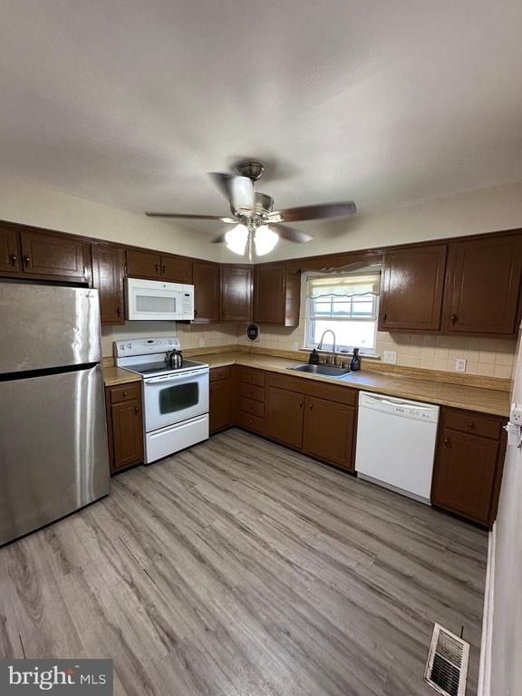 7837 Lawndale Avenue - Photo 9