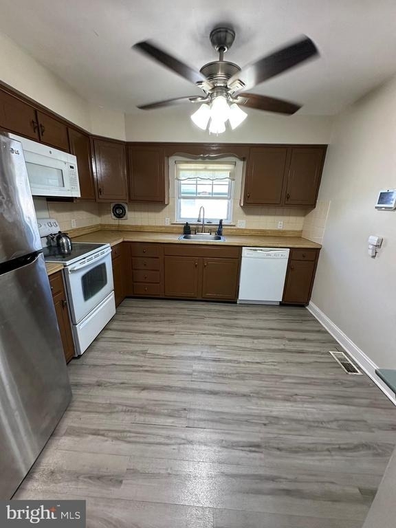 7837 Lawndale Avenue - Photo 8