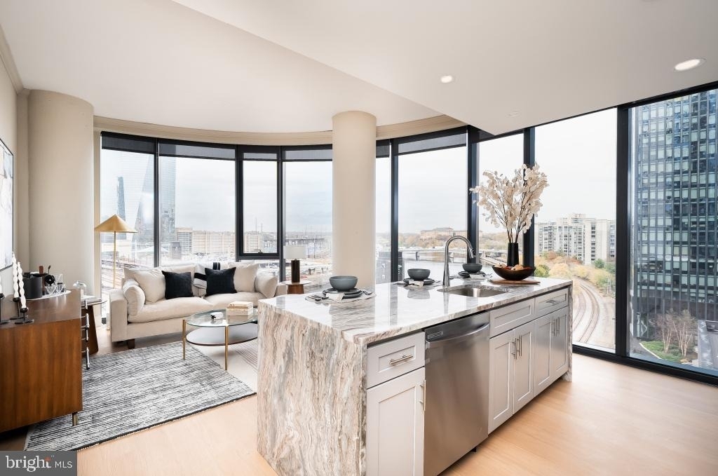 2301 John F Kennedy Boulevard - Photo 4