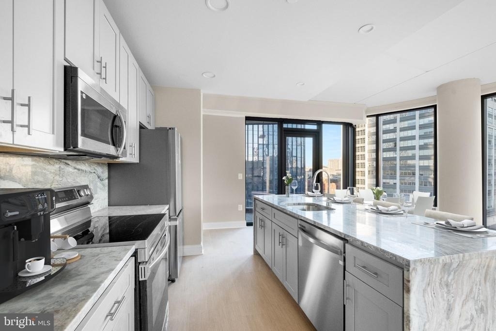 2301 John F Kennedy Boulevard - Photo 17
