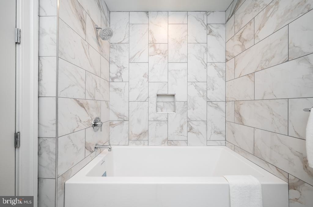 2301 John F Kennedy Boulevard - Photo 10