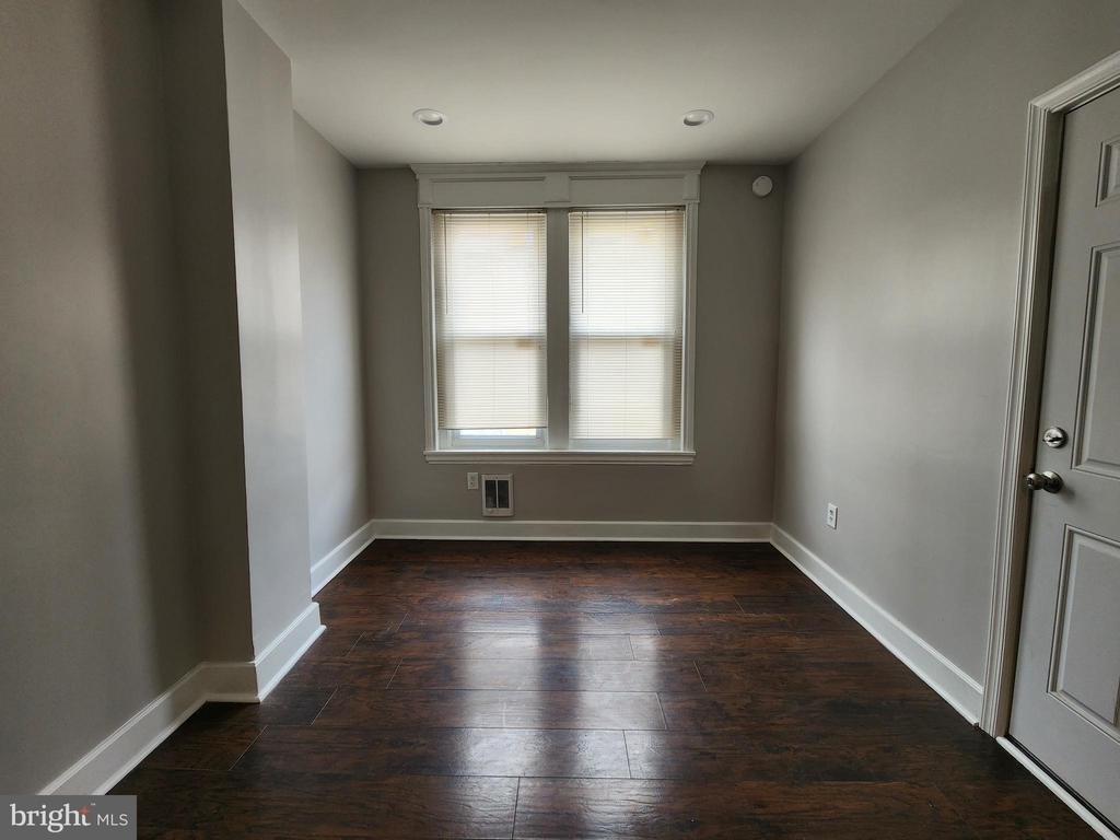3114 W Gordon Street - Photo 4