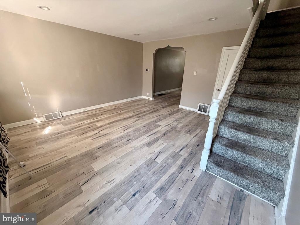 6527 Tulip Street - Photo 2