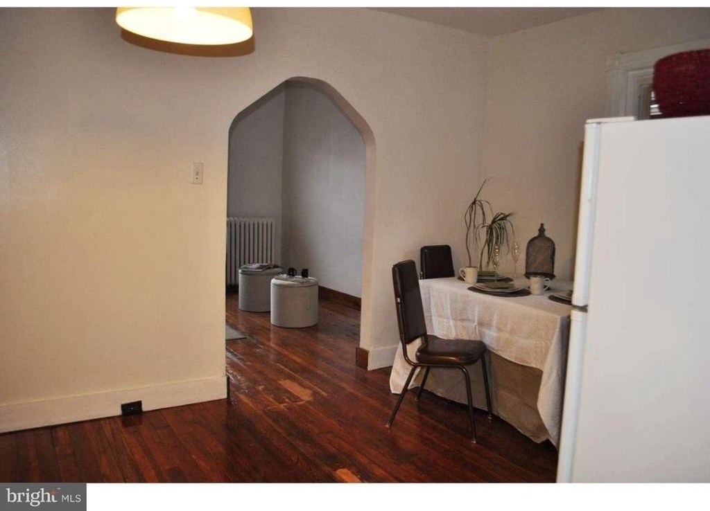 5027 Pine Street - Photo 4