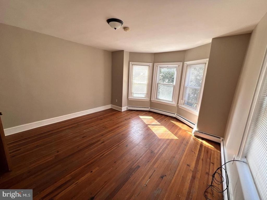 508 W Harvey Street - Photo 4
