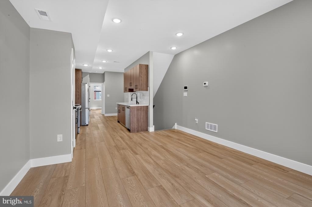 1843 E Hazzard Street - Photo 5