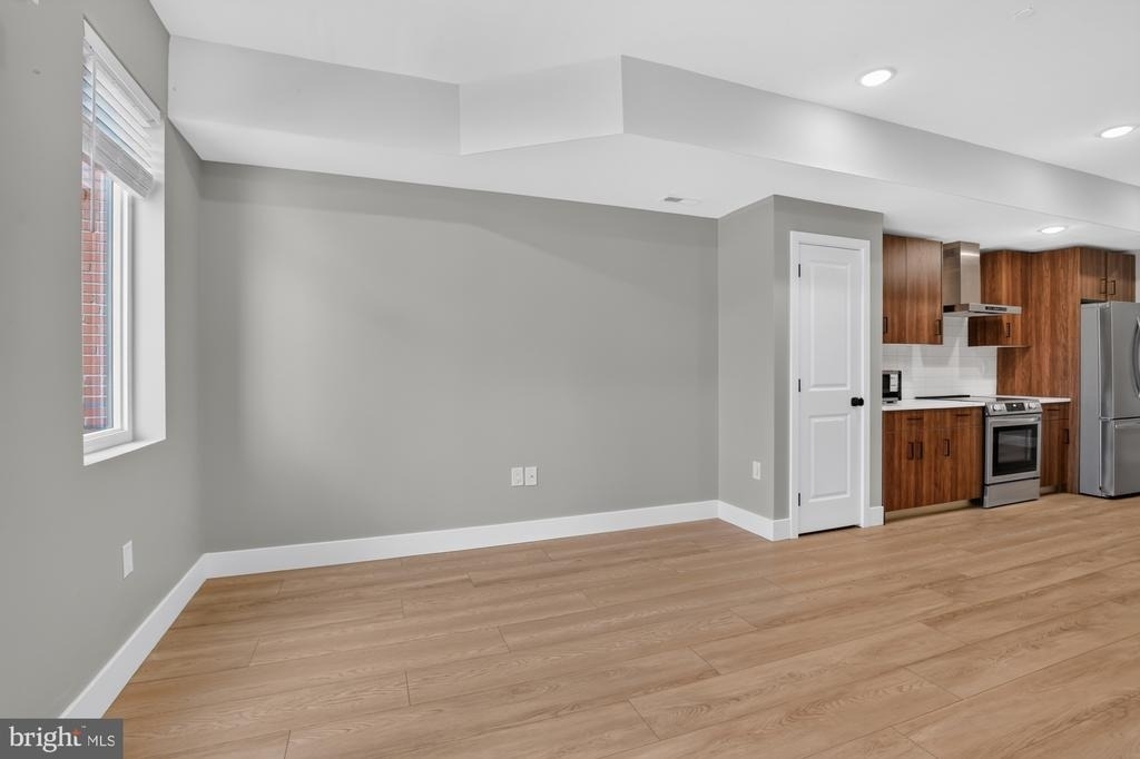1843 E Hazzard Street - Photo 4