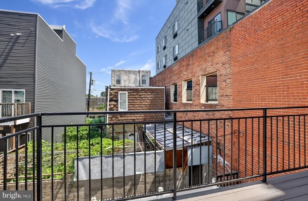 1843 E Hazzard Street - Photo 8