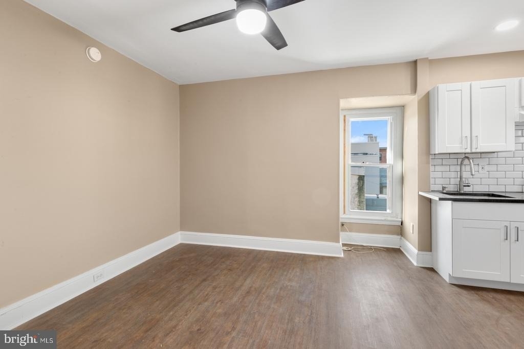 113 Sumac Street - Photo 3