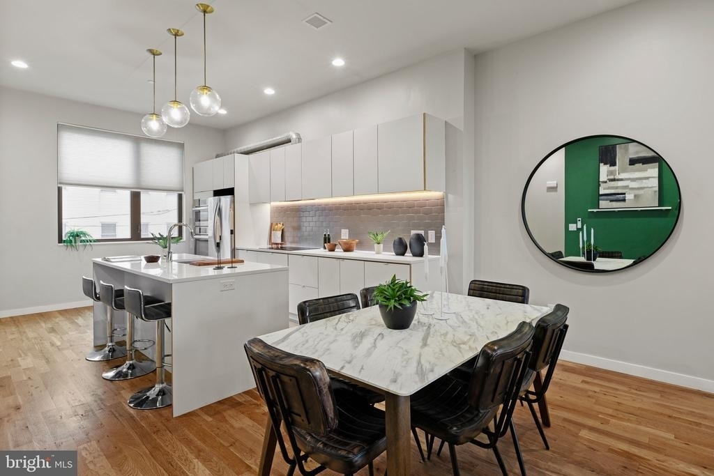 1720 Folsom Street - Photo 11