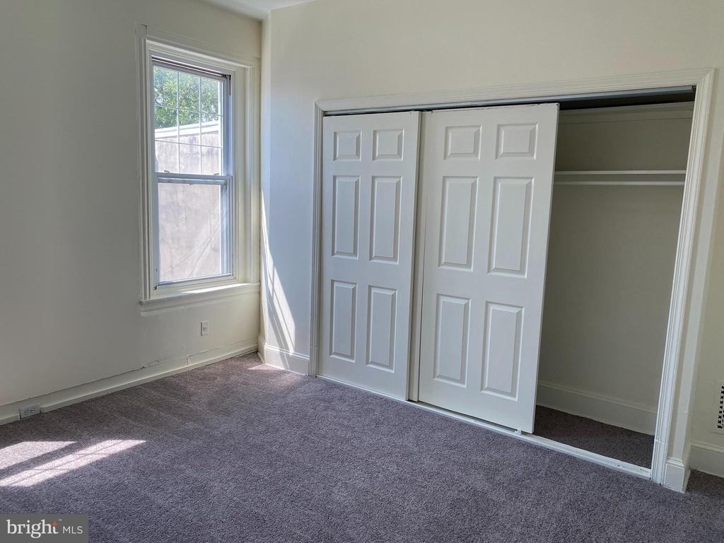 823 N Hutton Street - Photo 11