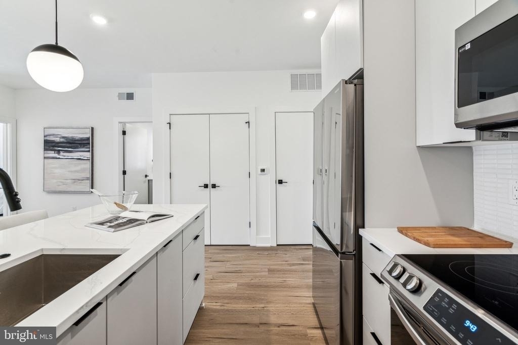 139 W Chelten Avenue - Photo 6