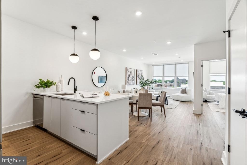 139 W Chelten Avenue - Photo 1