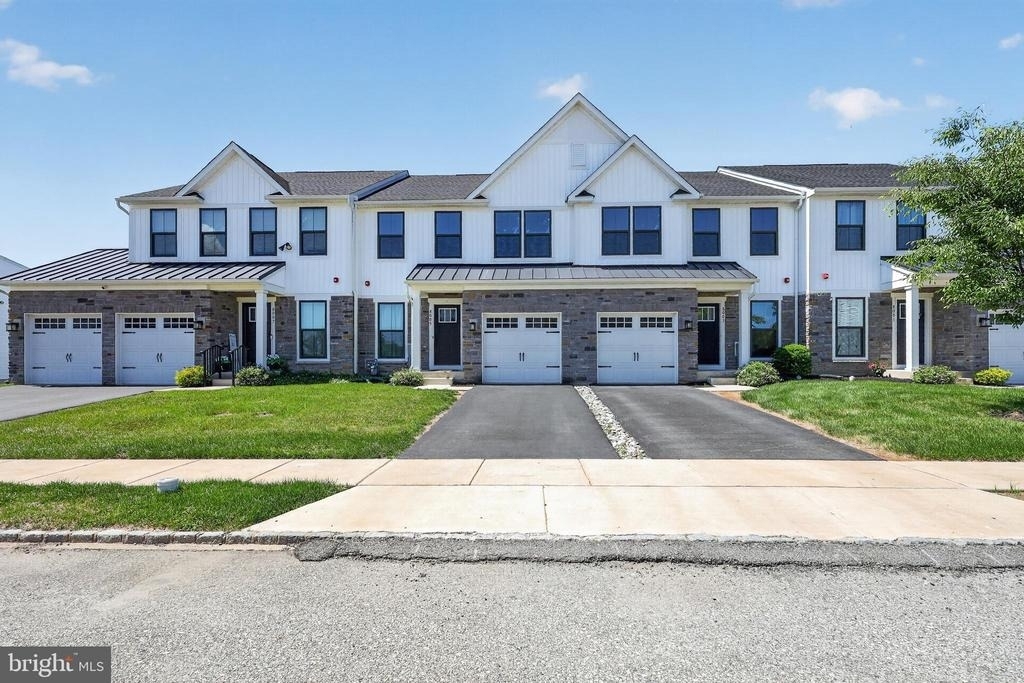 8005 Milltown Circle - Photo 1