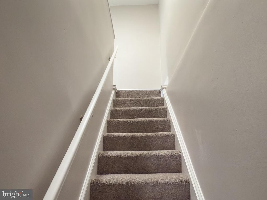 332 Chestnut Street - Photo 12