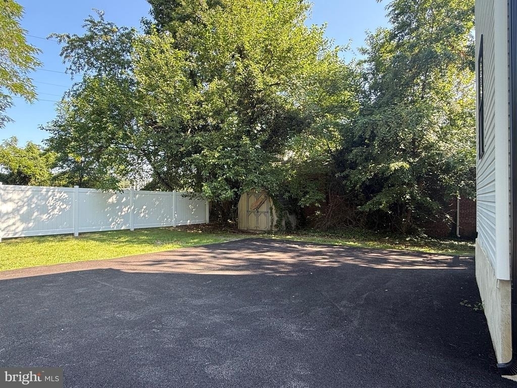 132 Yale Avenue - Photo 13