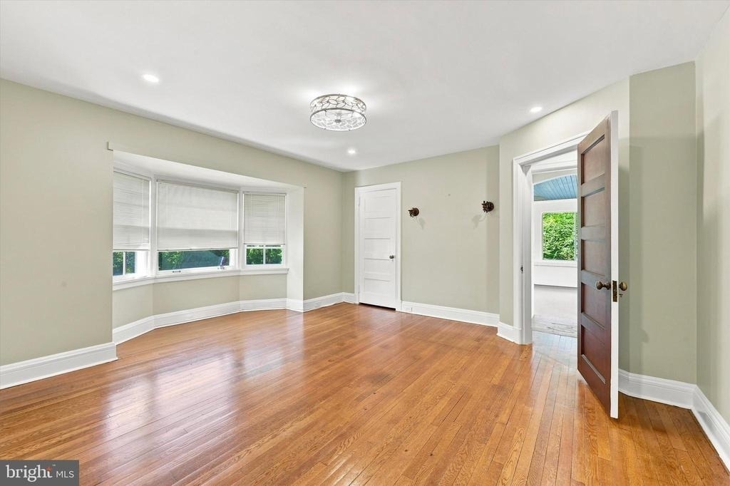 490 Bancroft Road - Photo 32