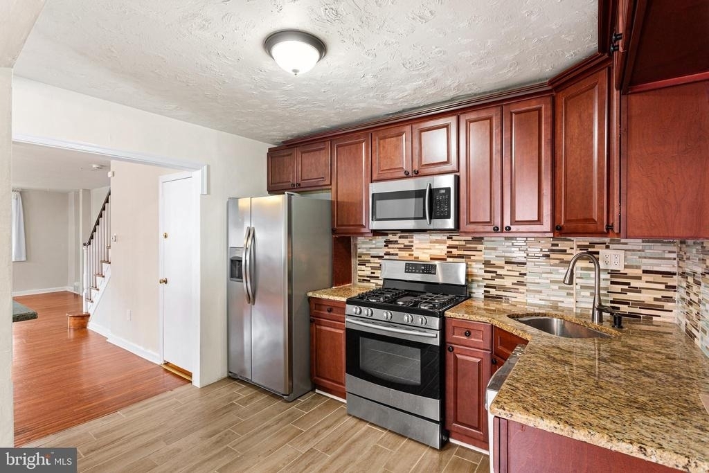 220 Williams Road - Photo 3